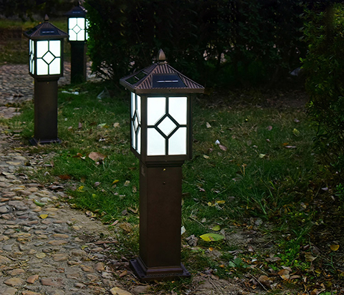 intelligent solar lawn light