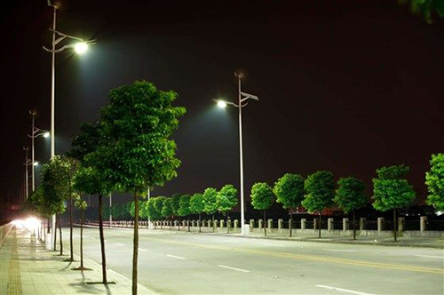 Solar LED street light