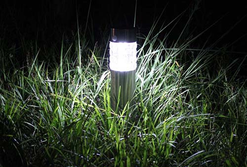 solar powered LED lawn light