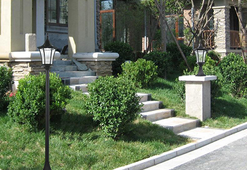 solar powered courtyard light