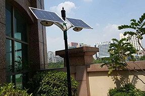 What reasons may cause solar powered courtyard light breakdown all the time?