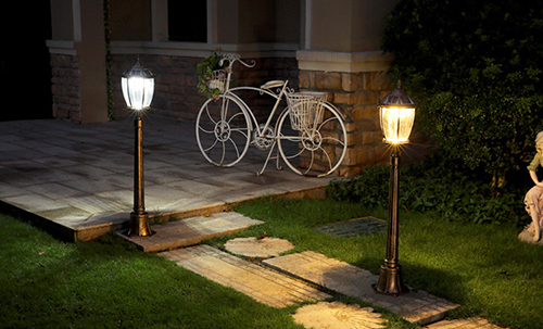 solar LED lawn light