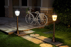 solar LED lawn light