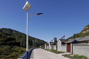 How many hours can solar LED street light work in a night?