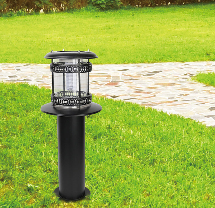 solar powered lawn light