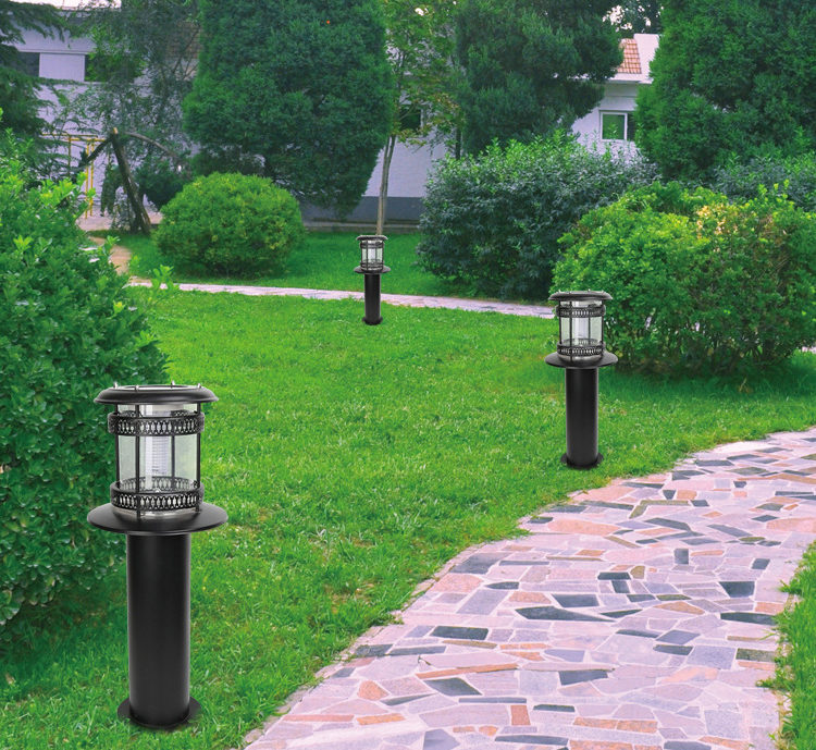 solar powered lawn light